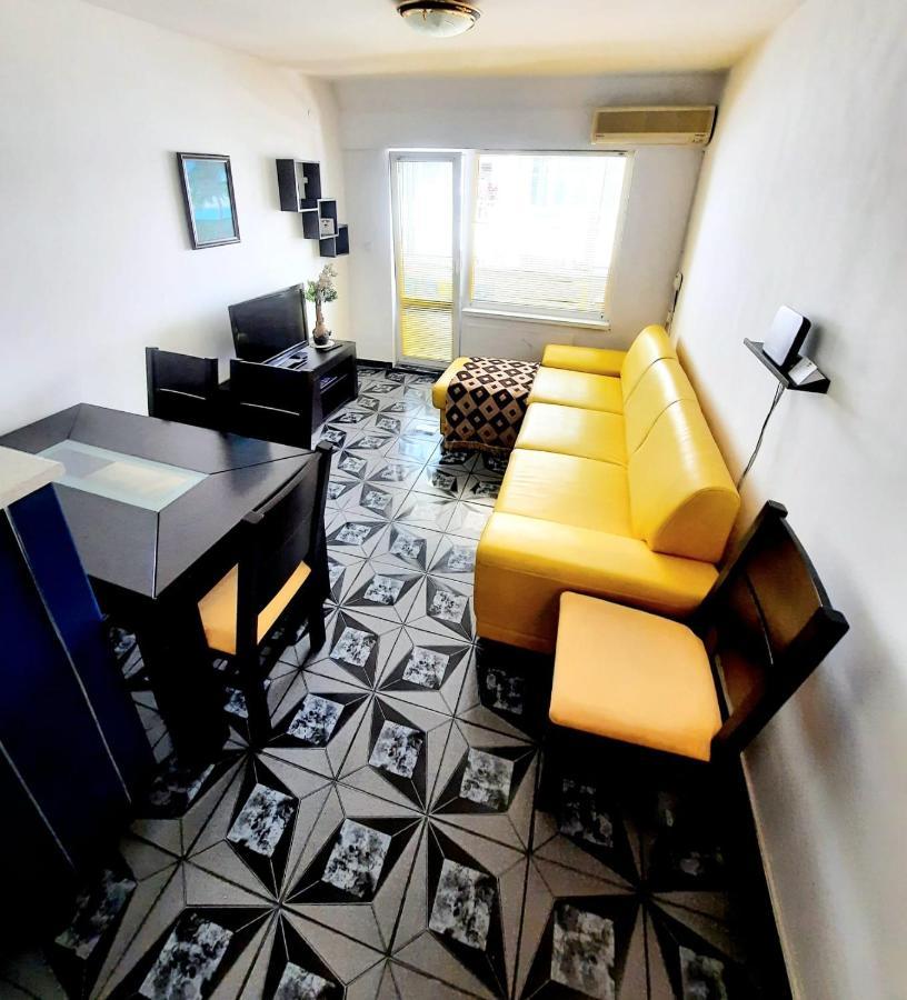 Apartment Міа 瓦爾納 外观 照片