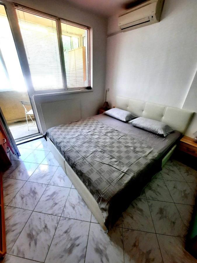 Apartment Міа 瓦爾納 外观 照片