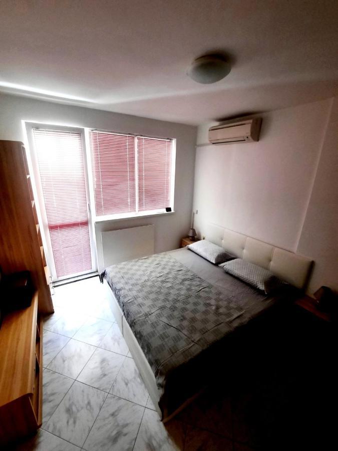 Apartment Міа 瓦爾納 外观 照片