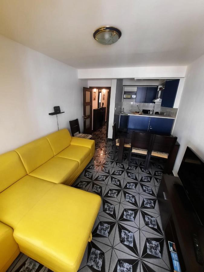 Apartment Міа 瓦爾納 外观 照片